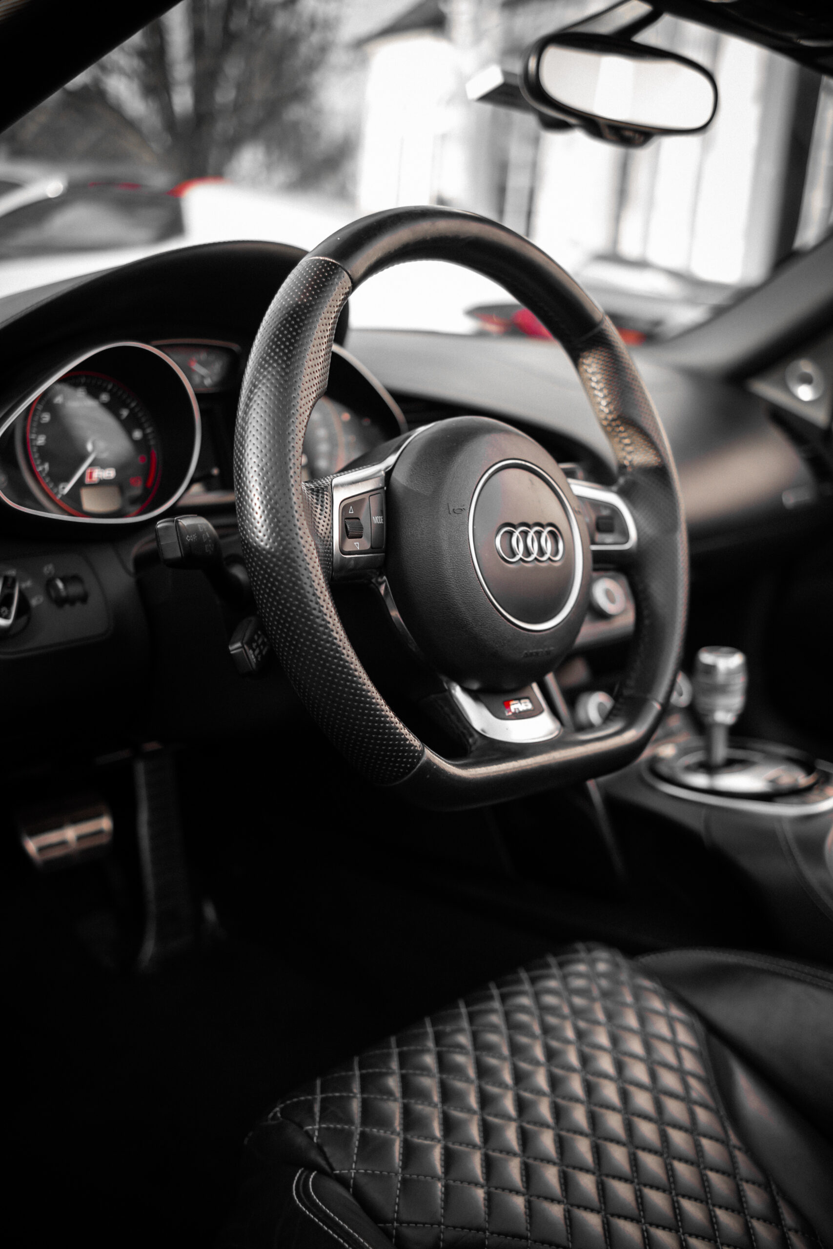 Audi R8 V10