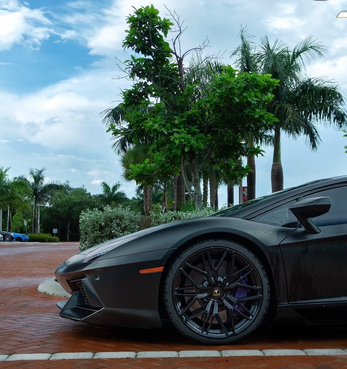 Lamborghini Aventador