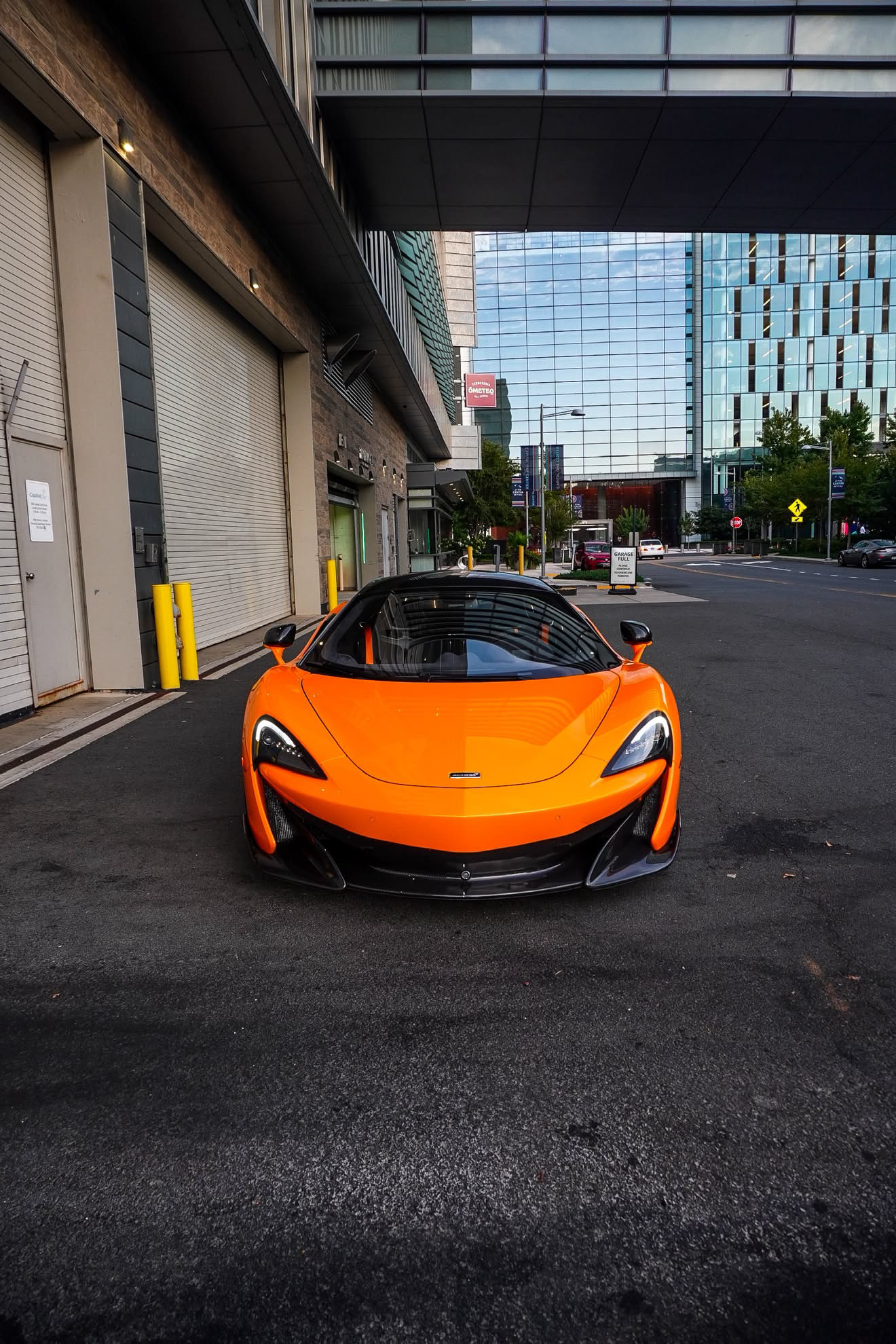 McLaren 600